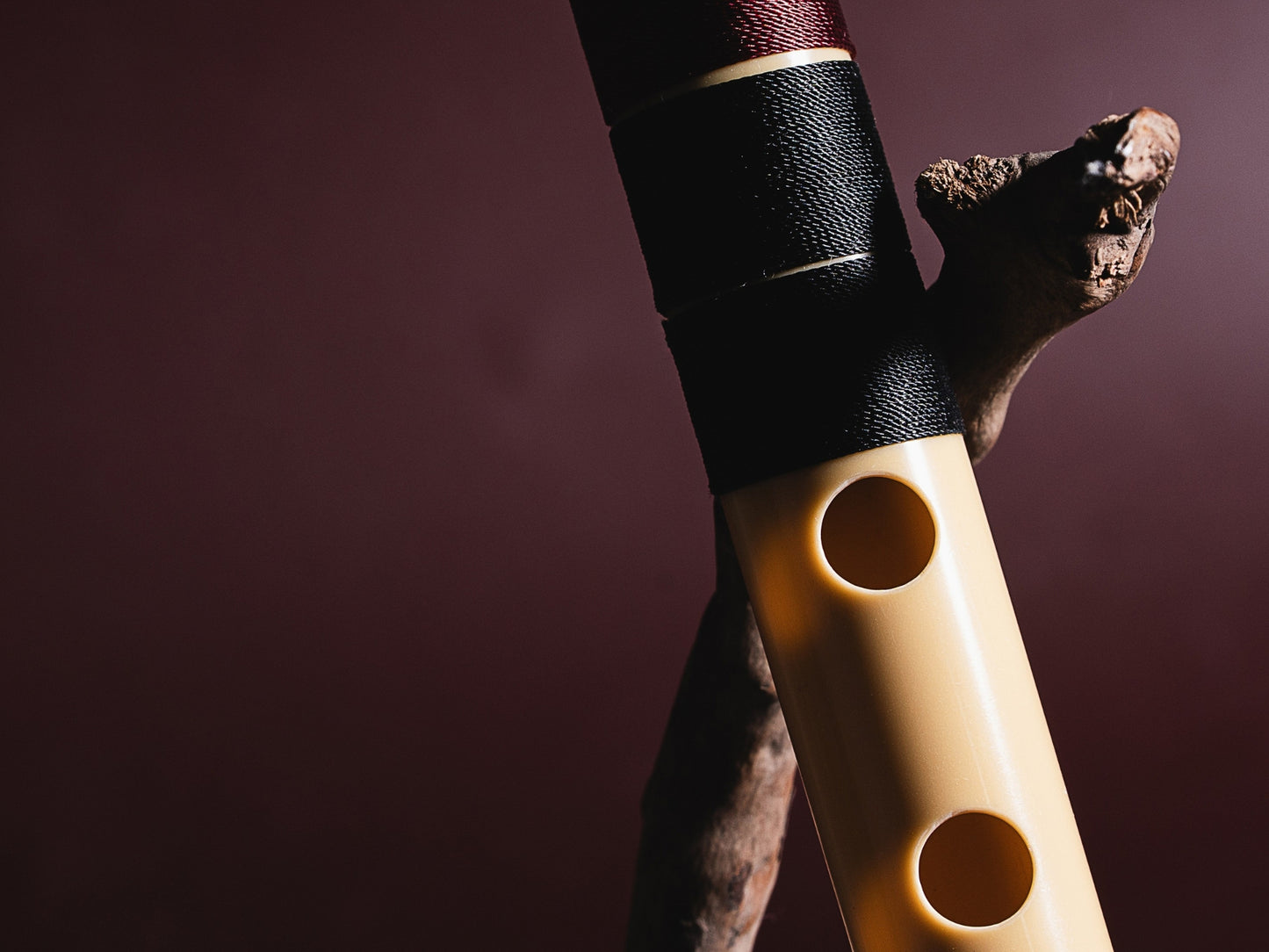 राधे बांसुरी पीवीसी फाइबर सी प्राकृतिक बांसुरी मध्य सप्तक 20.5"इंच | रंग