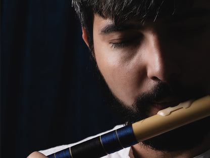 राधे बांसुरी पीवीसी फाइबर सी प्राकृतिक बांसुरी मध्य सप्तक 20.5"इंच | रंग