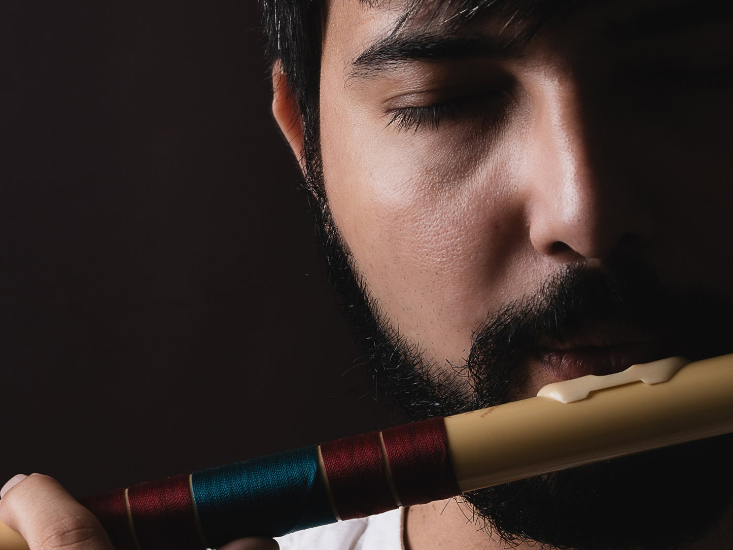 राधे बांसुरी पीवीसी फाइबर सी प्राकृतिक बांसुरी मध्य सप्तक 20.5"इंच | रंग