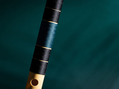 राधे बांसुरी पीवीसी फाइबर सी प्राकृतिक बांसुरी मध्य सप्तक 20.5"इंच | रंग