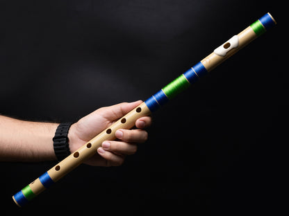 राधे बांसुरी पीवीसी फाइबर सी प्राकृतिक बांसुरी मध्य सप्तक 20.5"इंच | रंग