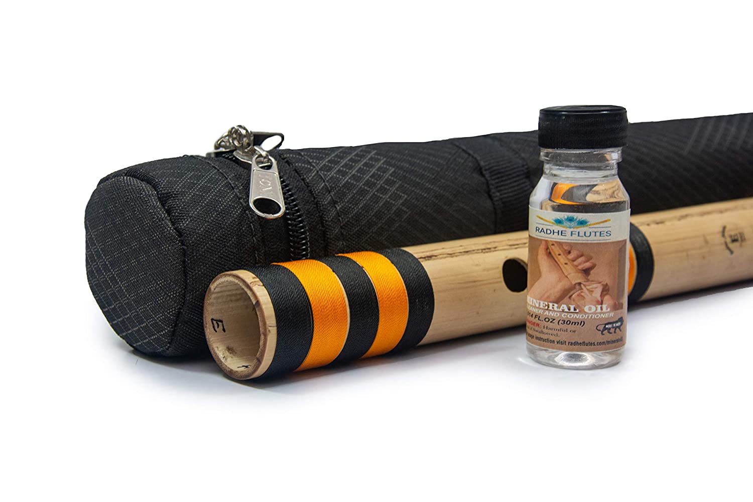 Front view of bamboo E Natural base bansuri flute